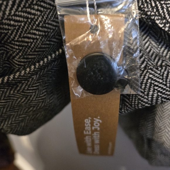 NWT BLOOMCHIC SIZE 26 BLACK & WHITE PATTERNED ONE BUTTON BLAZER. - Picture 5 of 6